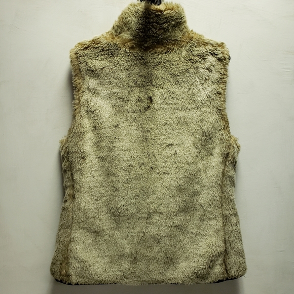 Womens GAP Faux Fur reversible vest size small brown/grey - Picture 3 of 9